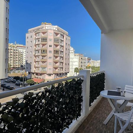 Appartement Acacia 2 Chambres Au Centre Ville Tanger Extérieur photo