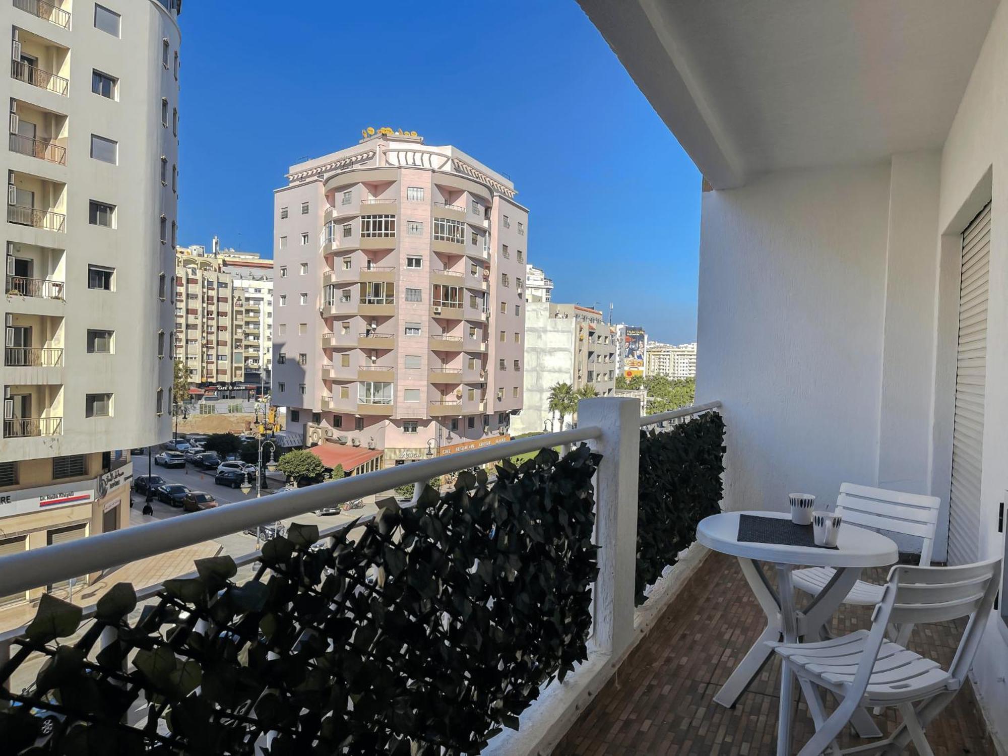 Appartement Acacia 2 Chambres Au Centre Ville Tanger Extérieur photo