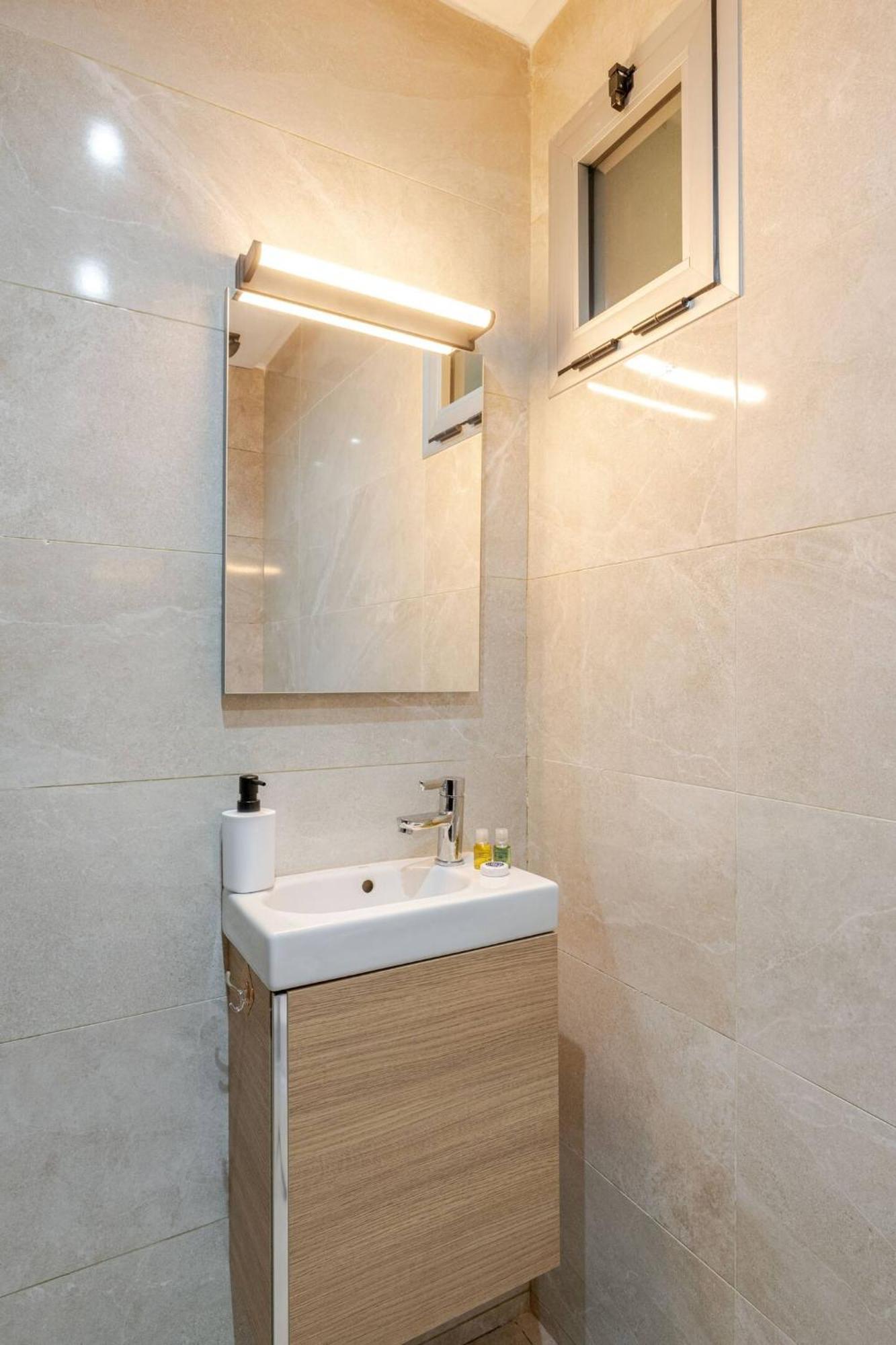 Appartement Acacia 2 Chambres Au Centre Ville Tanger Extérieur photo