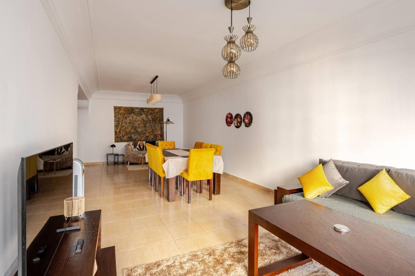 Appartement Acacia 2 Chambres Au Centre Ville Tanger Extérieur photo