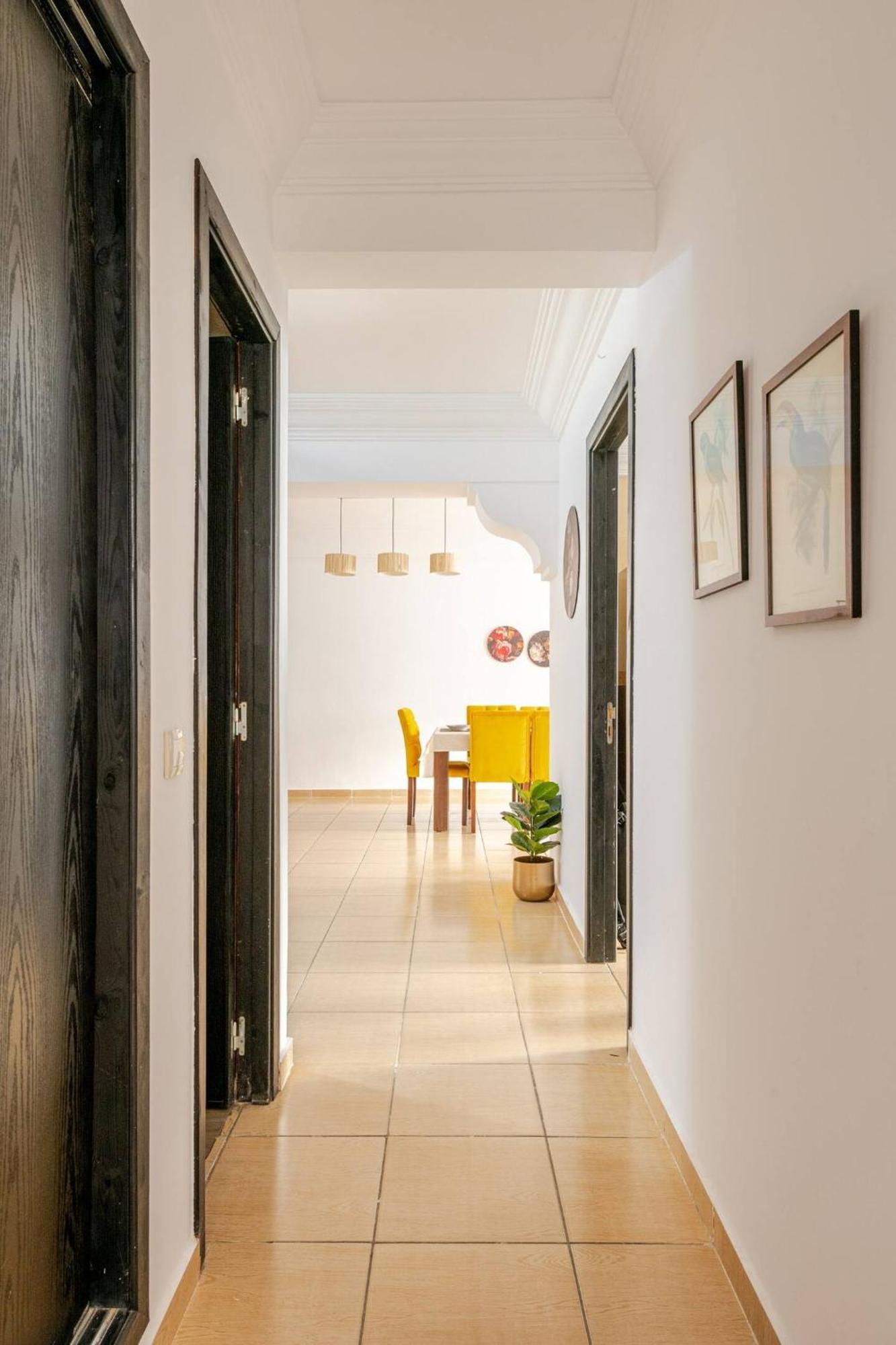 Appartement Acacia 2 Chambres Au Centre Ville Tanger Extérieur photo