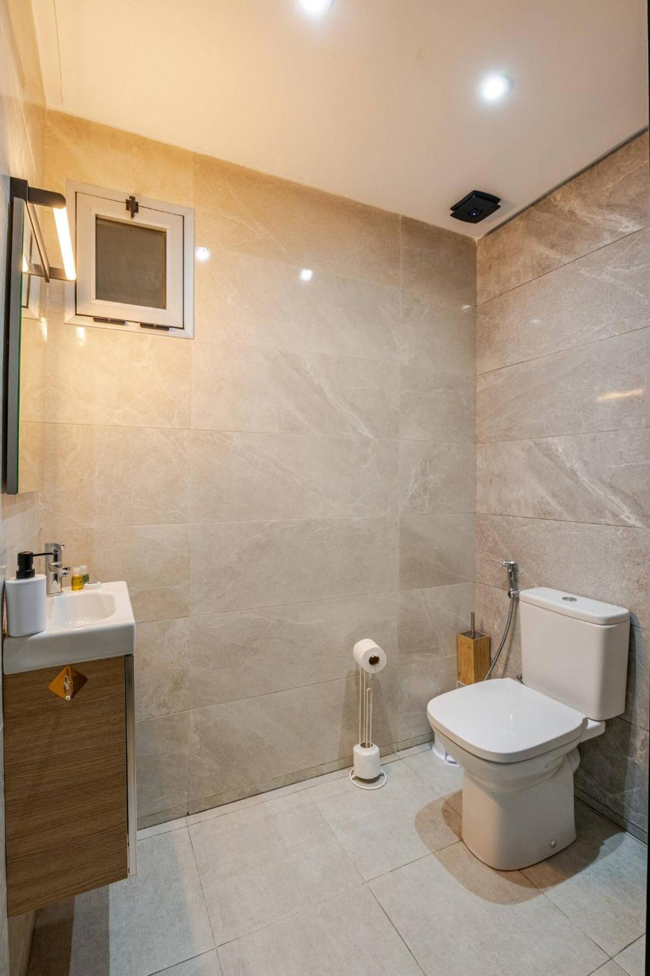 Appartement Acacia 2 Chambres Au Centre Ville Tanger Extérieur photo