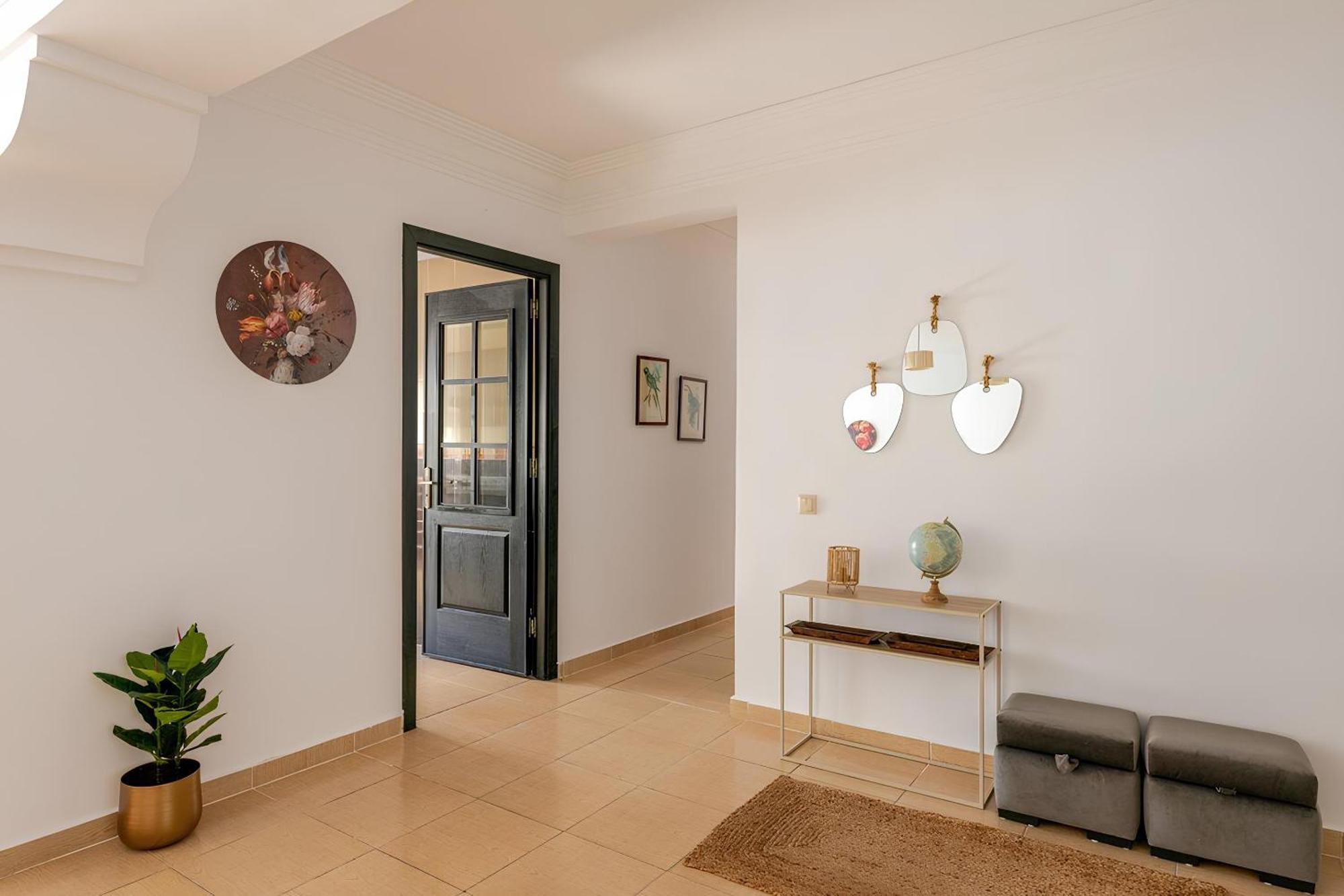 Appartement Acacia 2 Chambres Au Centre Ville Tanger Extérieur photo